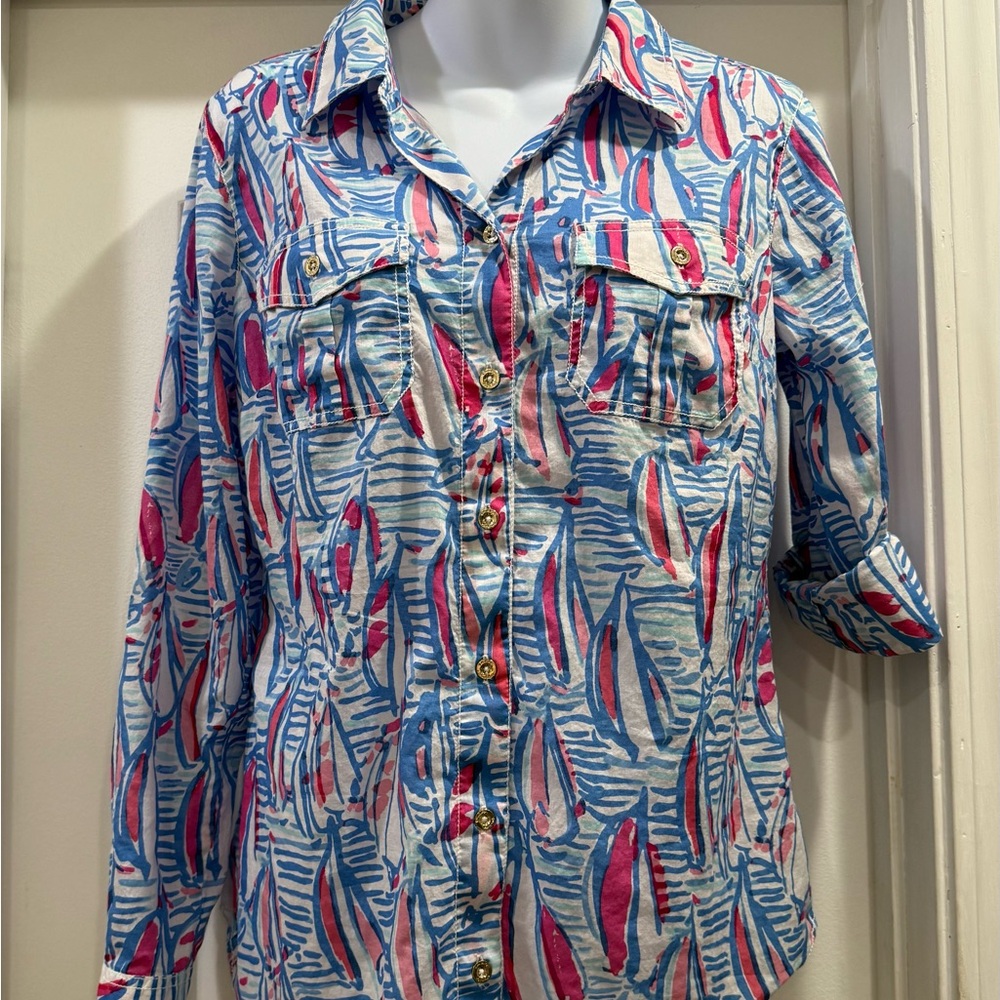 Lilly Pulitzer Button Down Cruiser Resort Sailboat Blouse Size 8 - Picture 6 of 8